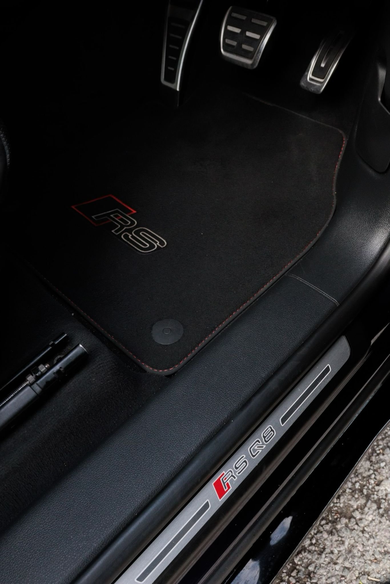 WhatsApp Image 2025-10-28 at 22.07.33_15f8f347